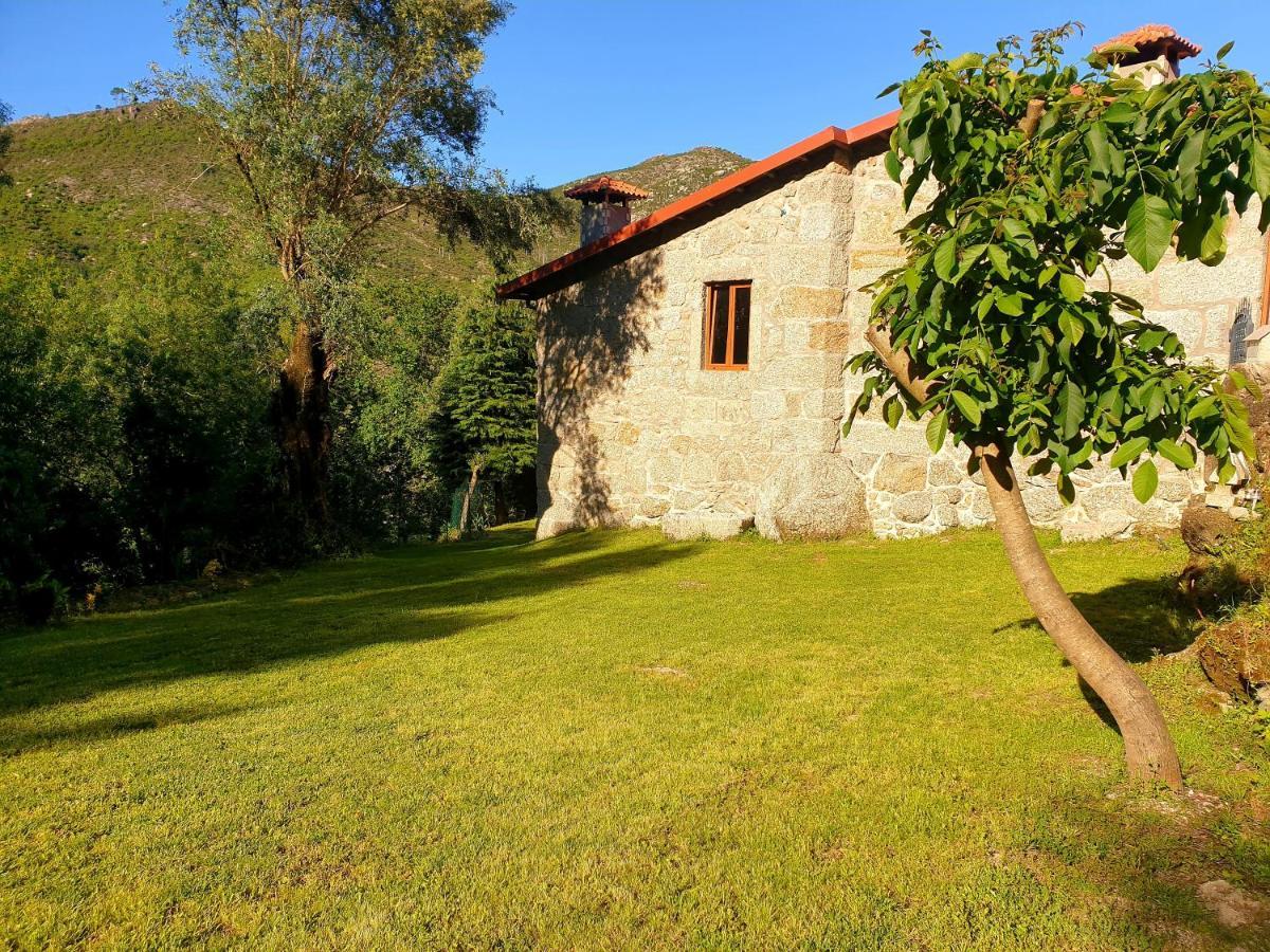Quinta Da Casa Dos Santos - Inside Geres Guest House Bagian luar foto